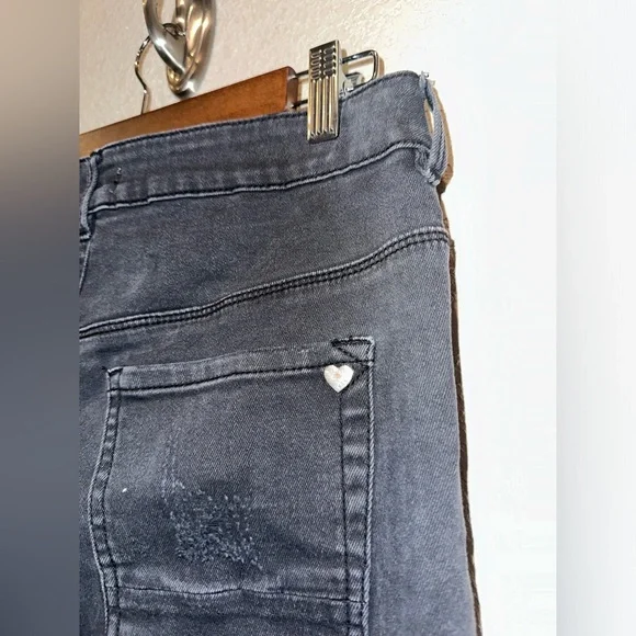 Kendall + Kylie Black Distressed Retro Jeans Ripped Skinny Mid Rise Size 9 - Picture 8 of 11